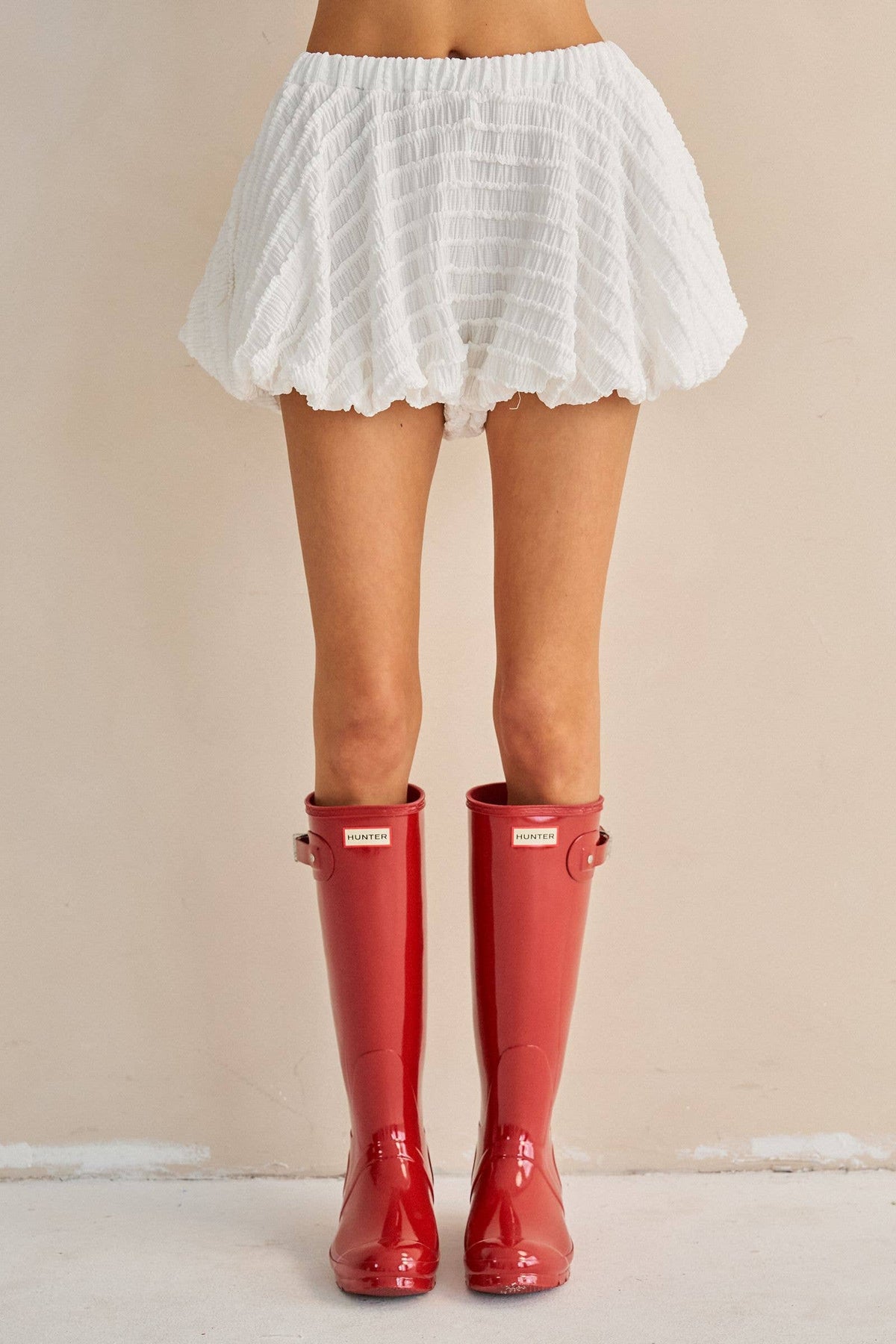 RUFFLE WRINKLE BALLOON SHORTS
