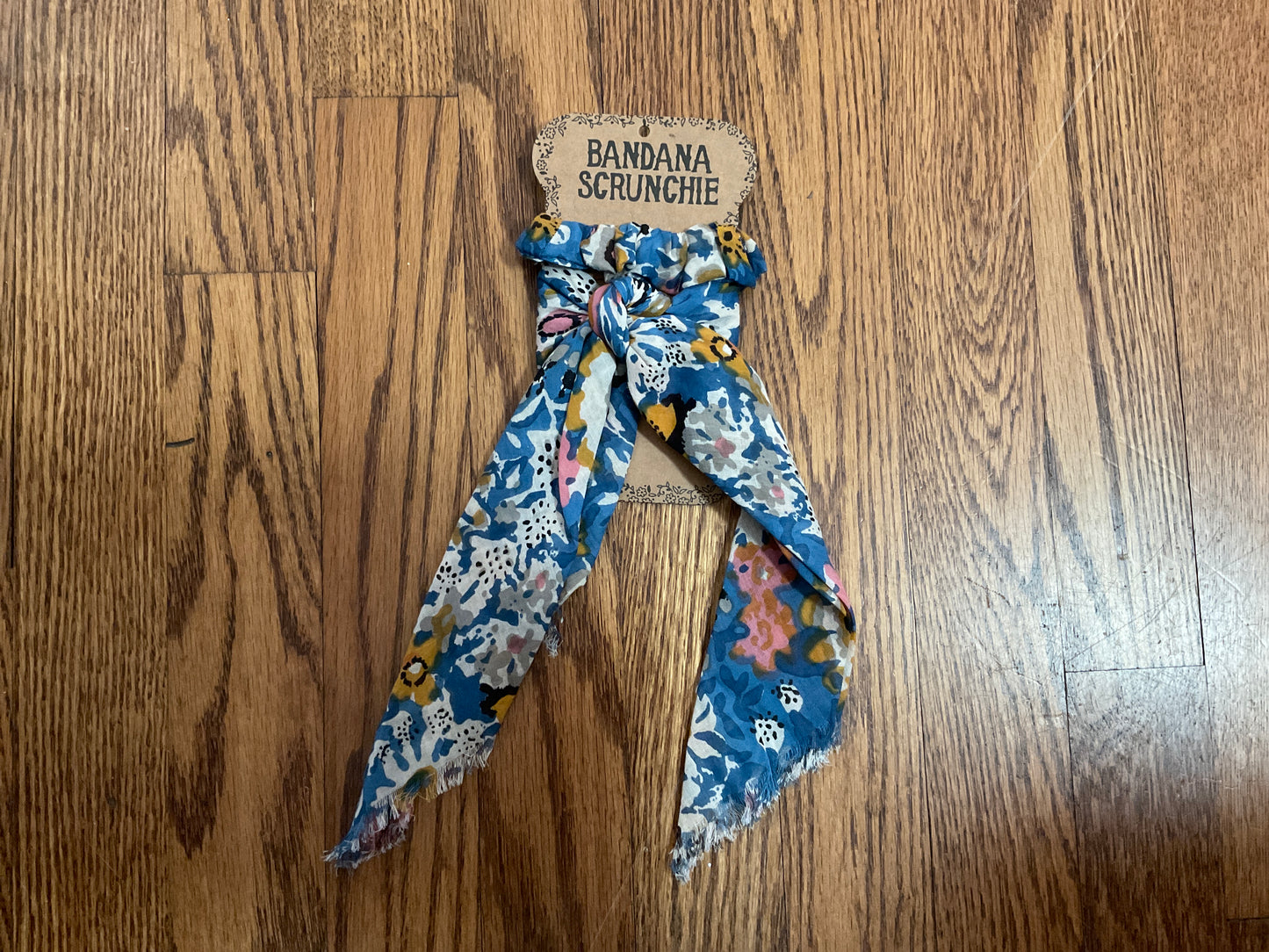 Natural life bandana scrunchie