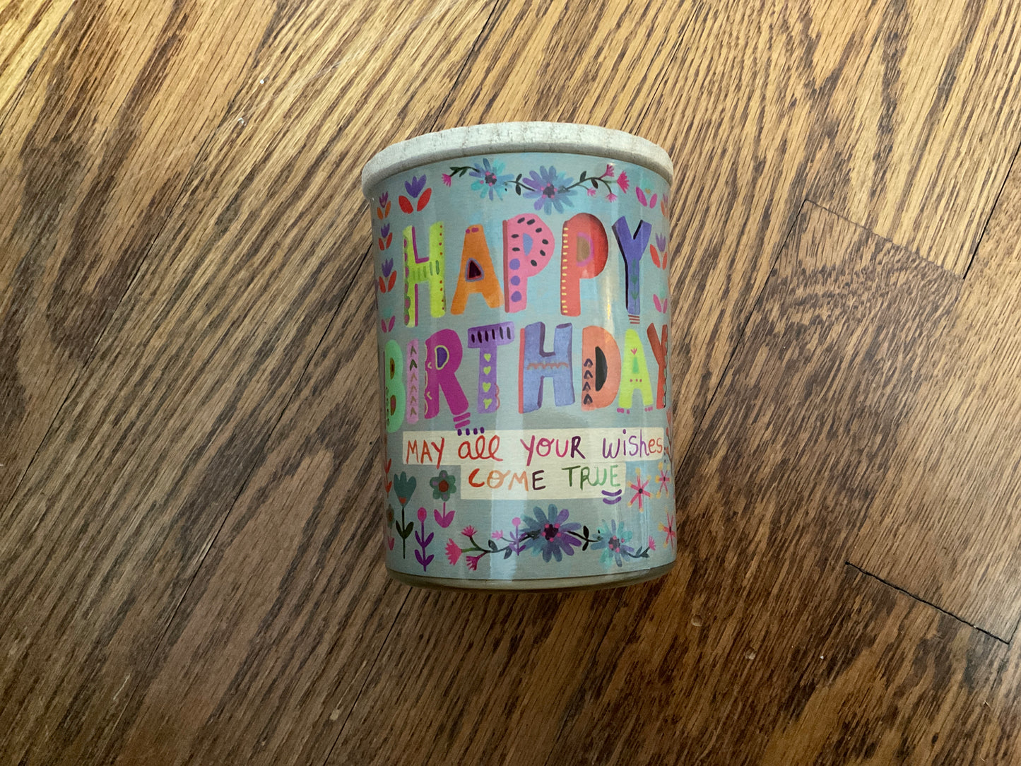 Natural life happy birthday candle