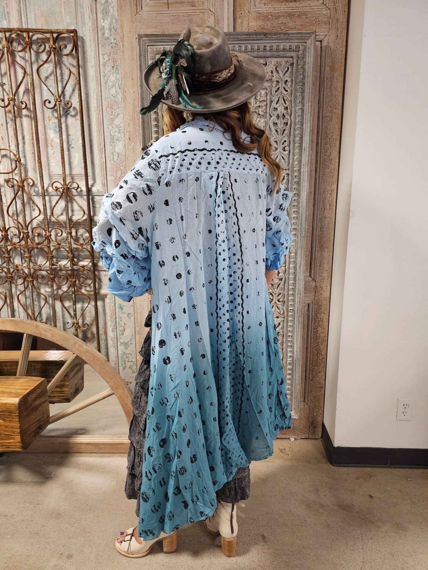 A Rare Bird’s Ombré Vintage Dot Duster