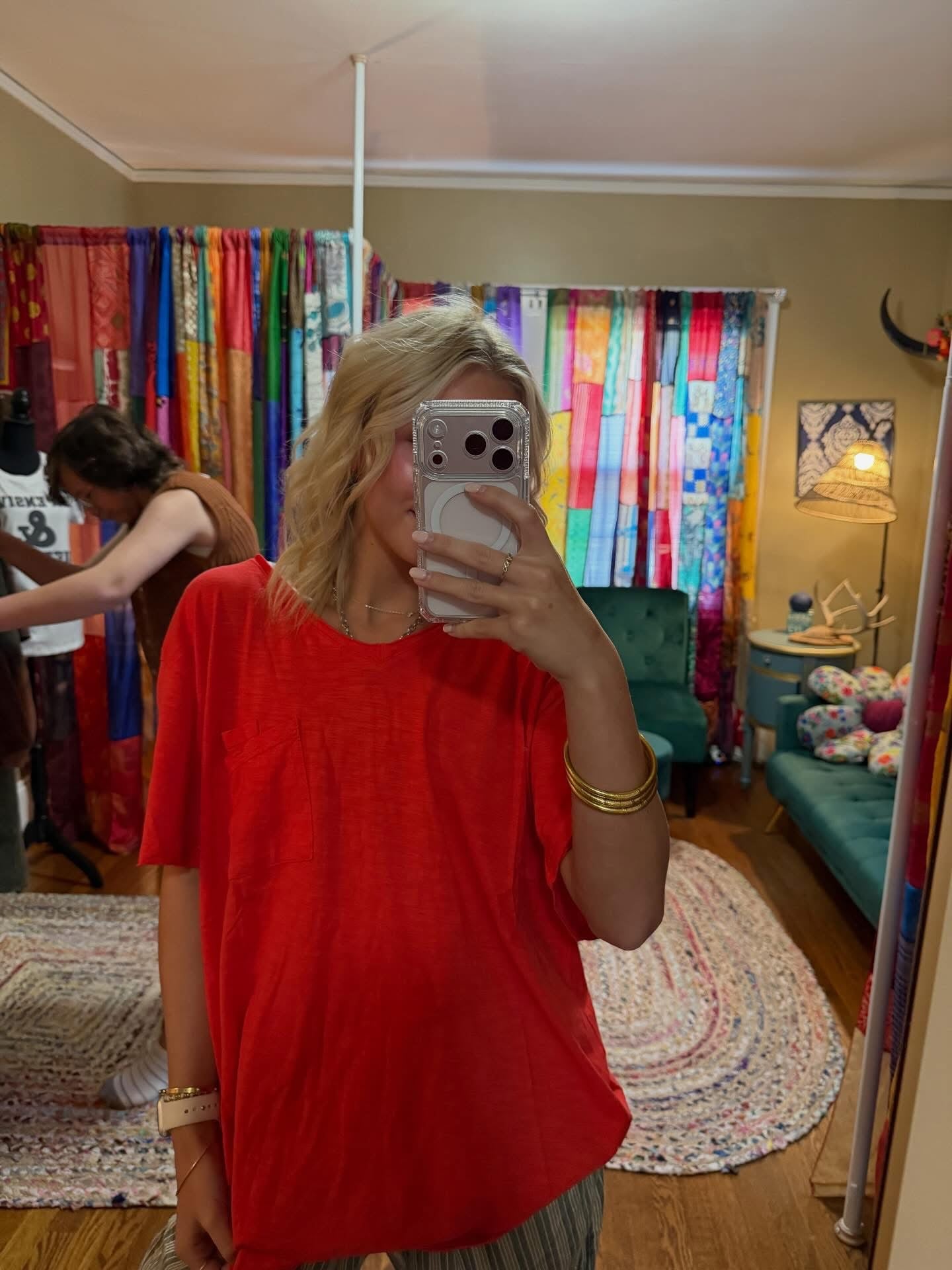 Jaded gypsy Moon dance scarlet tee