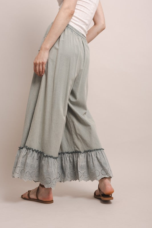 Eyelet Bloomer Pants