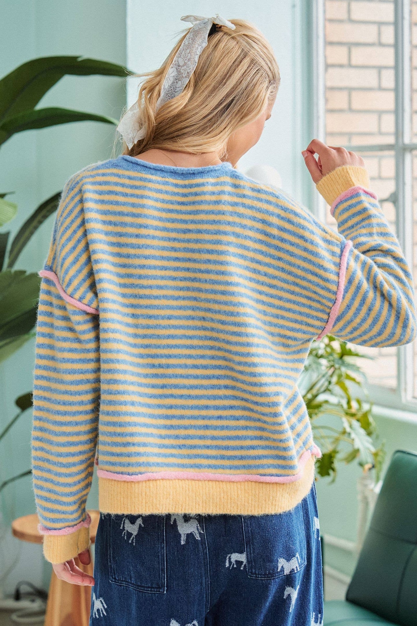CONTRAST TRIM STRIPED SWEATER