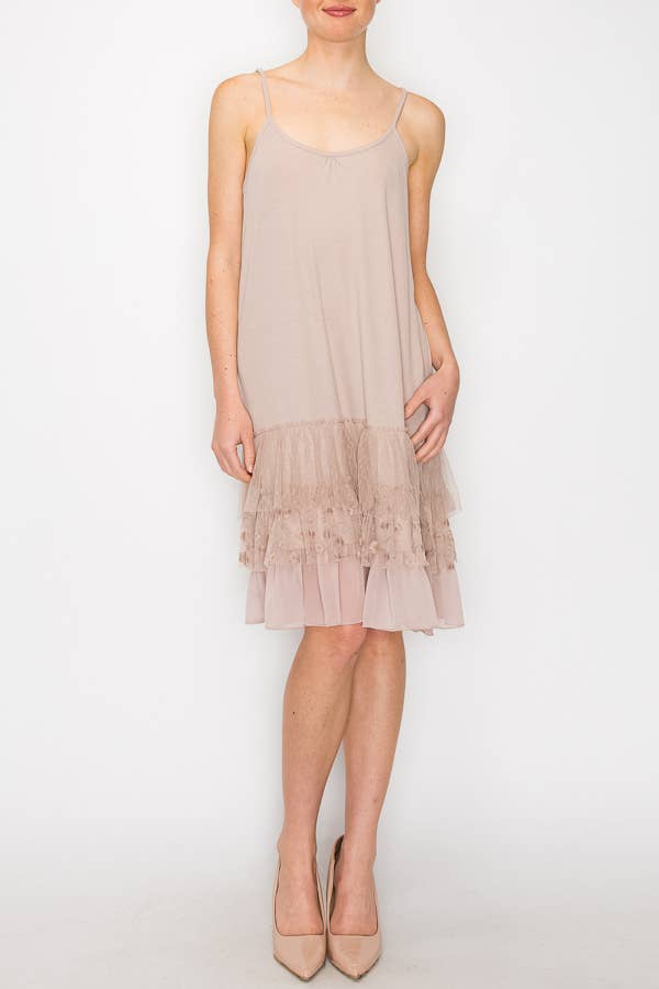 Layered Lace Hem Slip Dress / Extender-4672 TAUPE