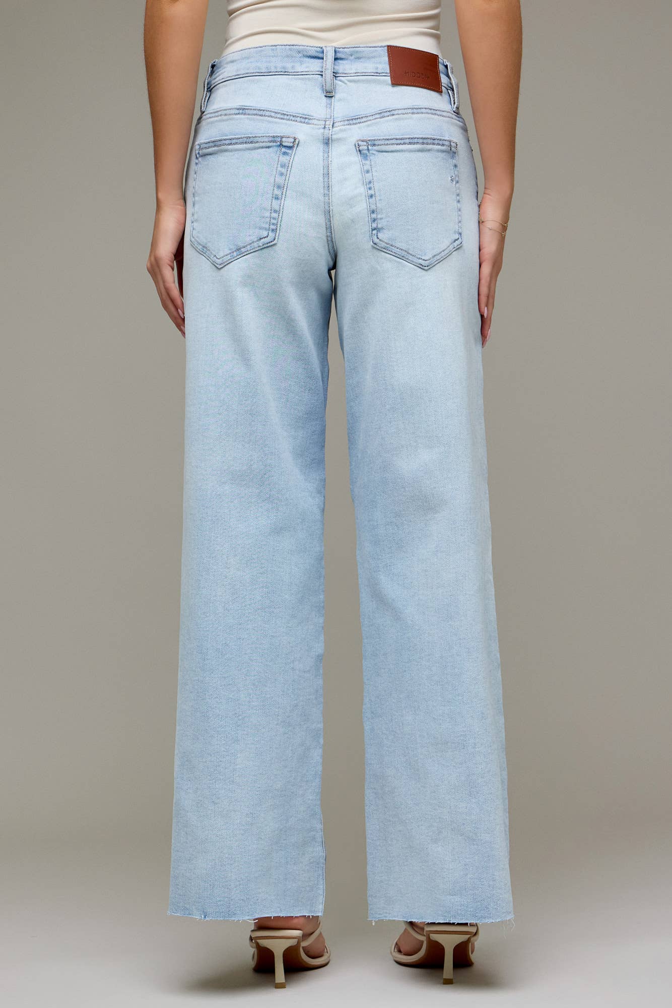 Light Wash Stretch Mid Rise 31" Inseam Wide Leg