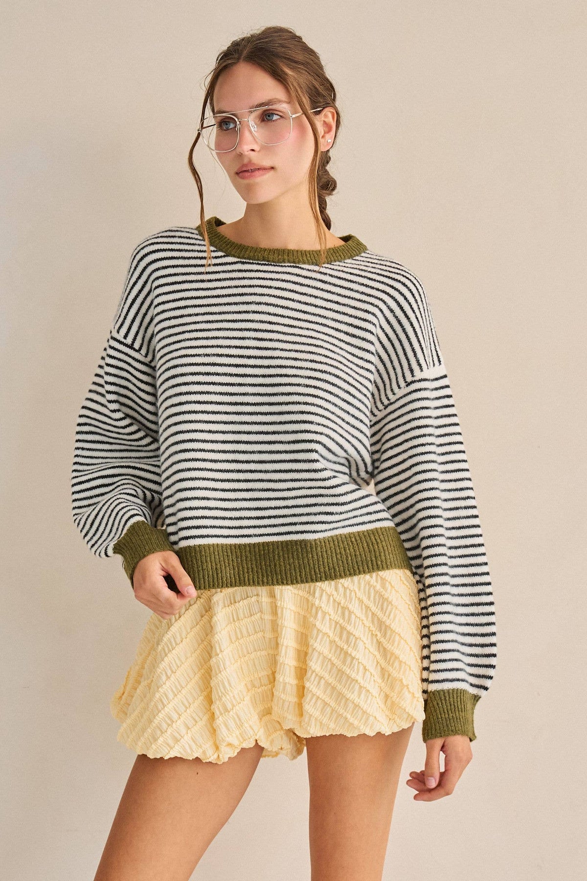RUFFLE WRINKLE BALLOON SHORTS