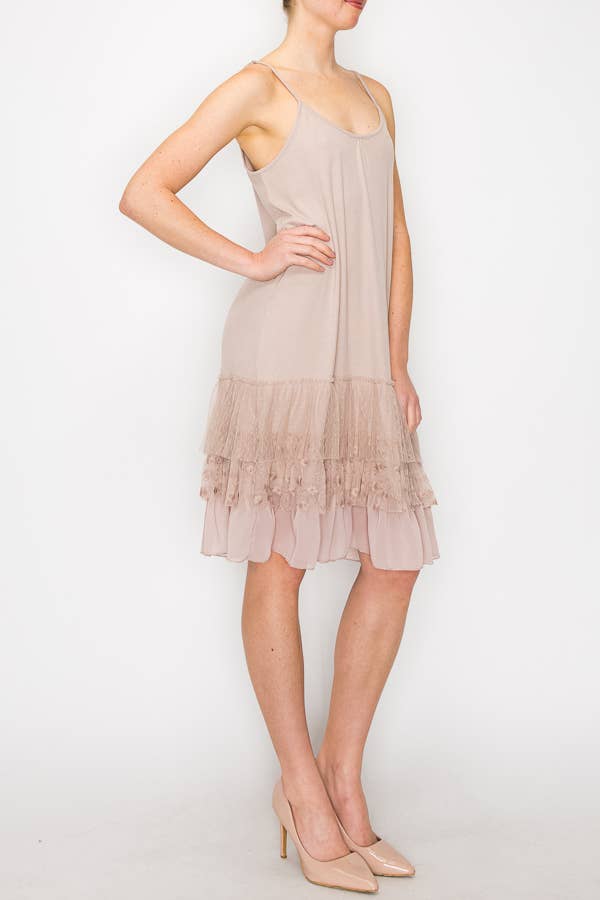 Layered Lace Hem Slip Dress / Extender-4672 TAUPE