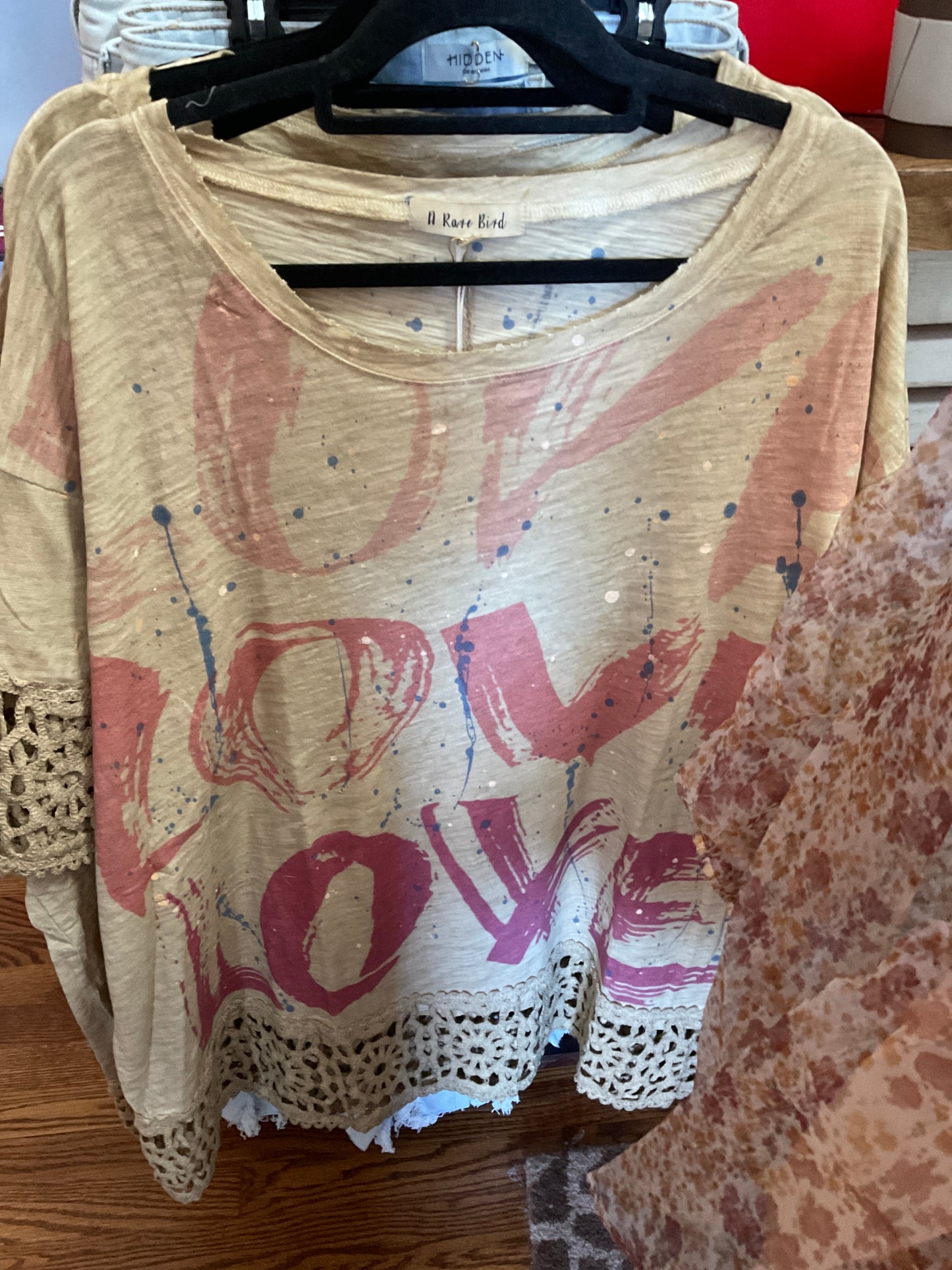 A rare bird love shirts