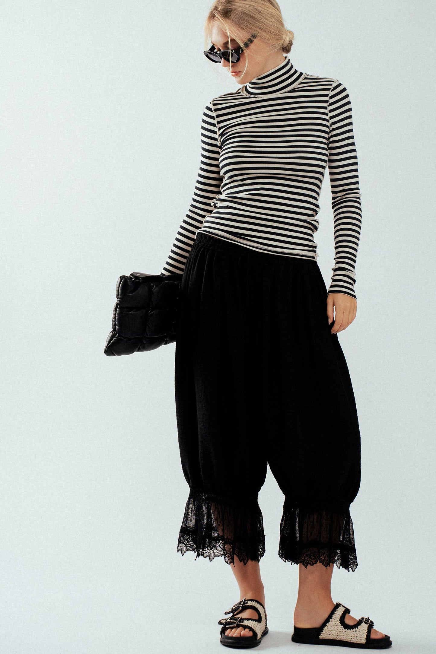 Lace-Trimmed Cropped Bloomer Pants