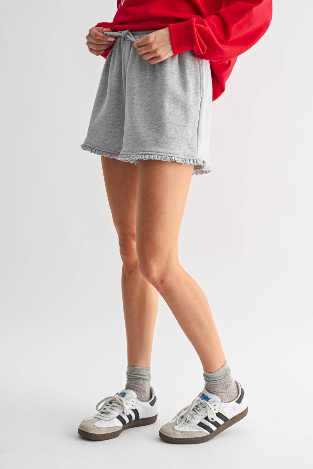 RUFFLE DETAIL KNIT SHORTS / WL25-11334