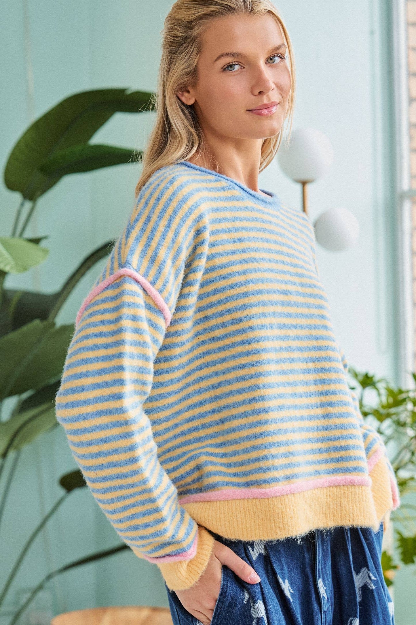 CONTRAST TRIM STRIPED SWEATER