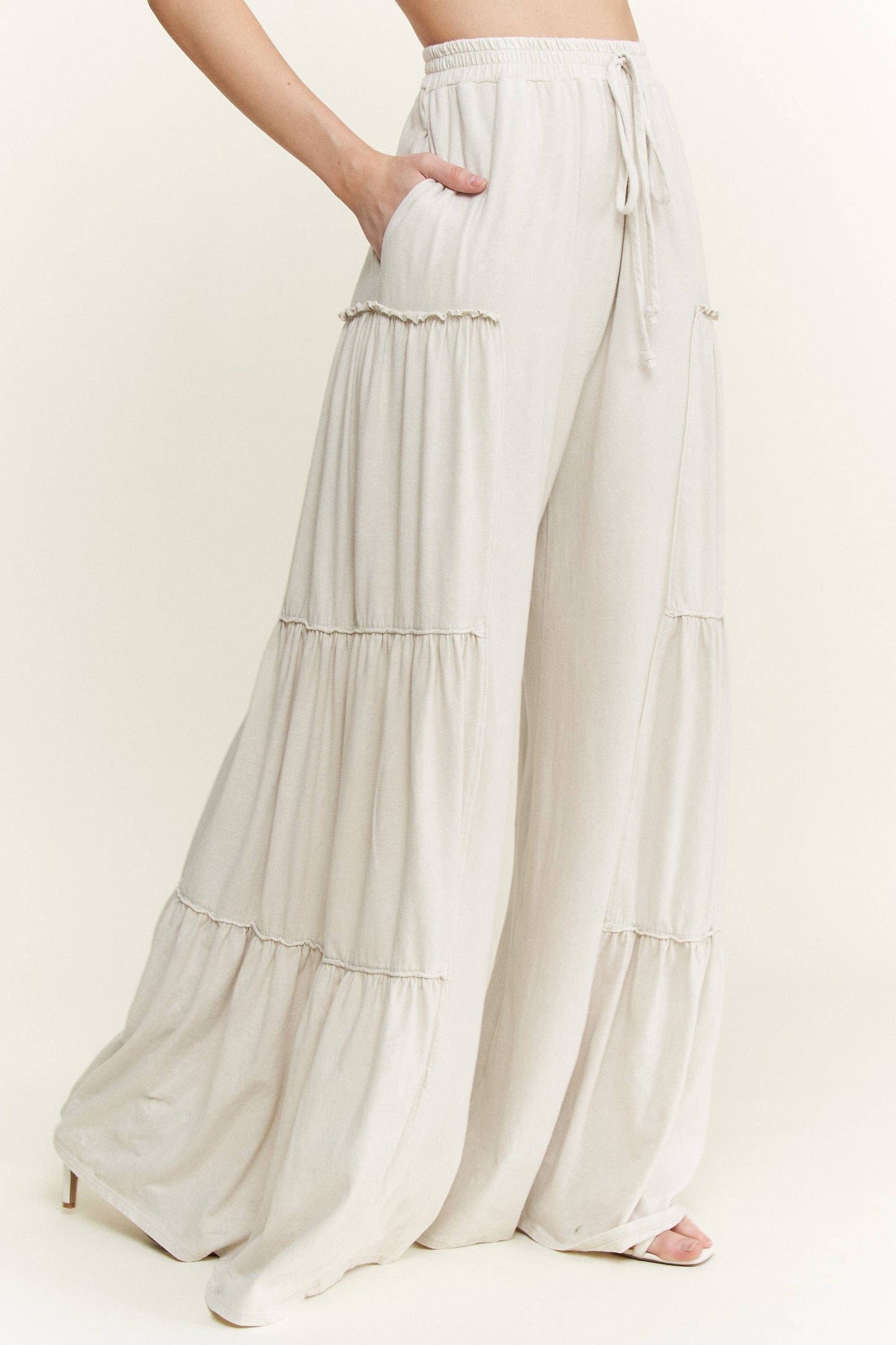 Mineral Washed Tiered Wide Leg Pants HP5033P1