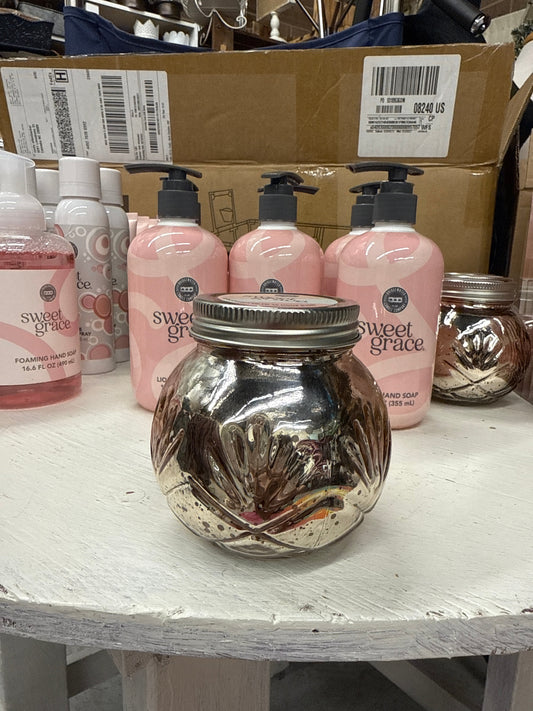 Sweet Grace Tin Candle