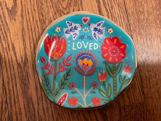 Natural life love dish