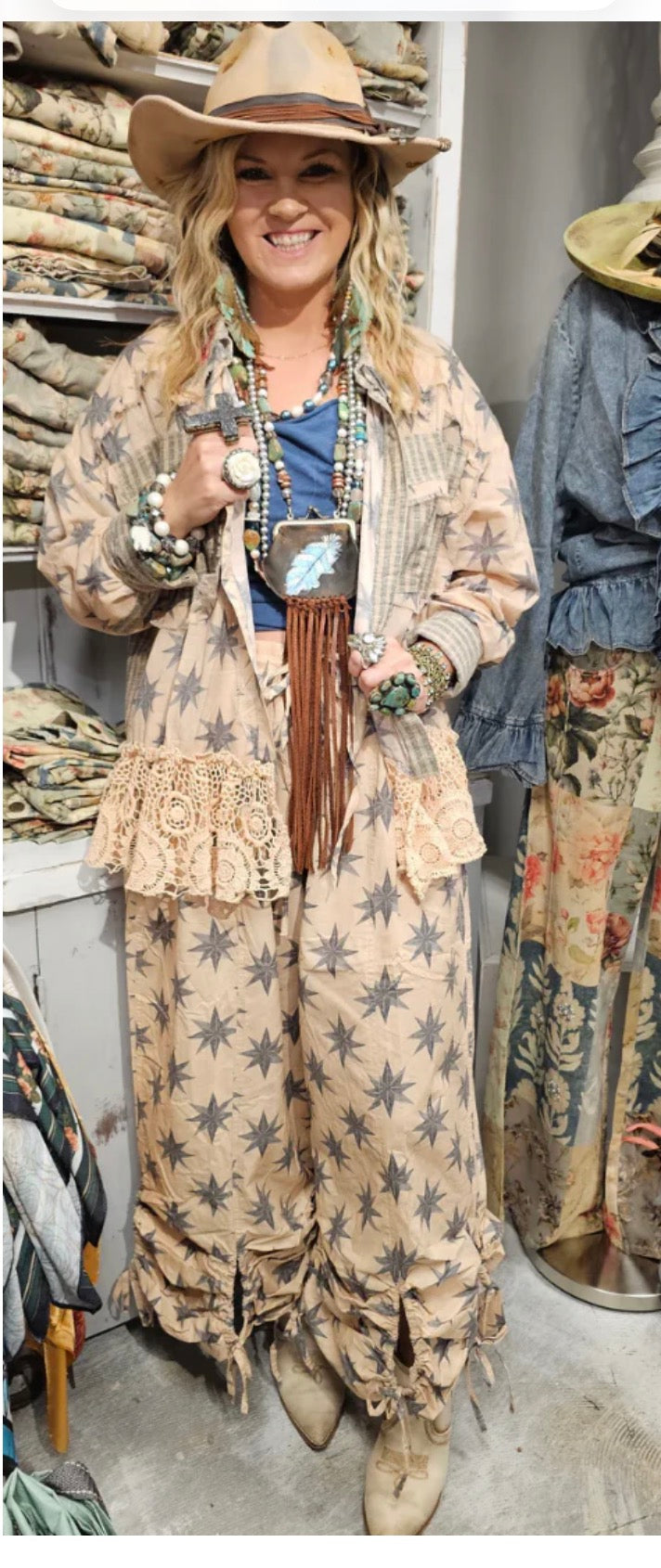 Star Peek-A-Boo Pant