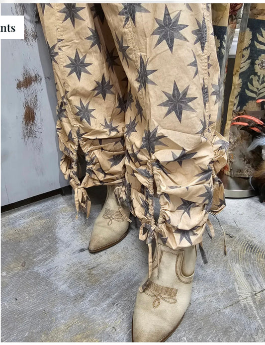 Star Peek-A-Boo Pant