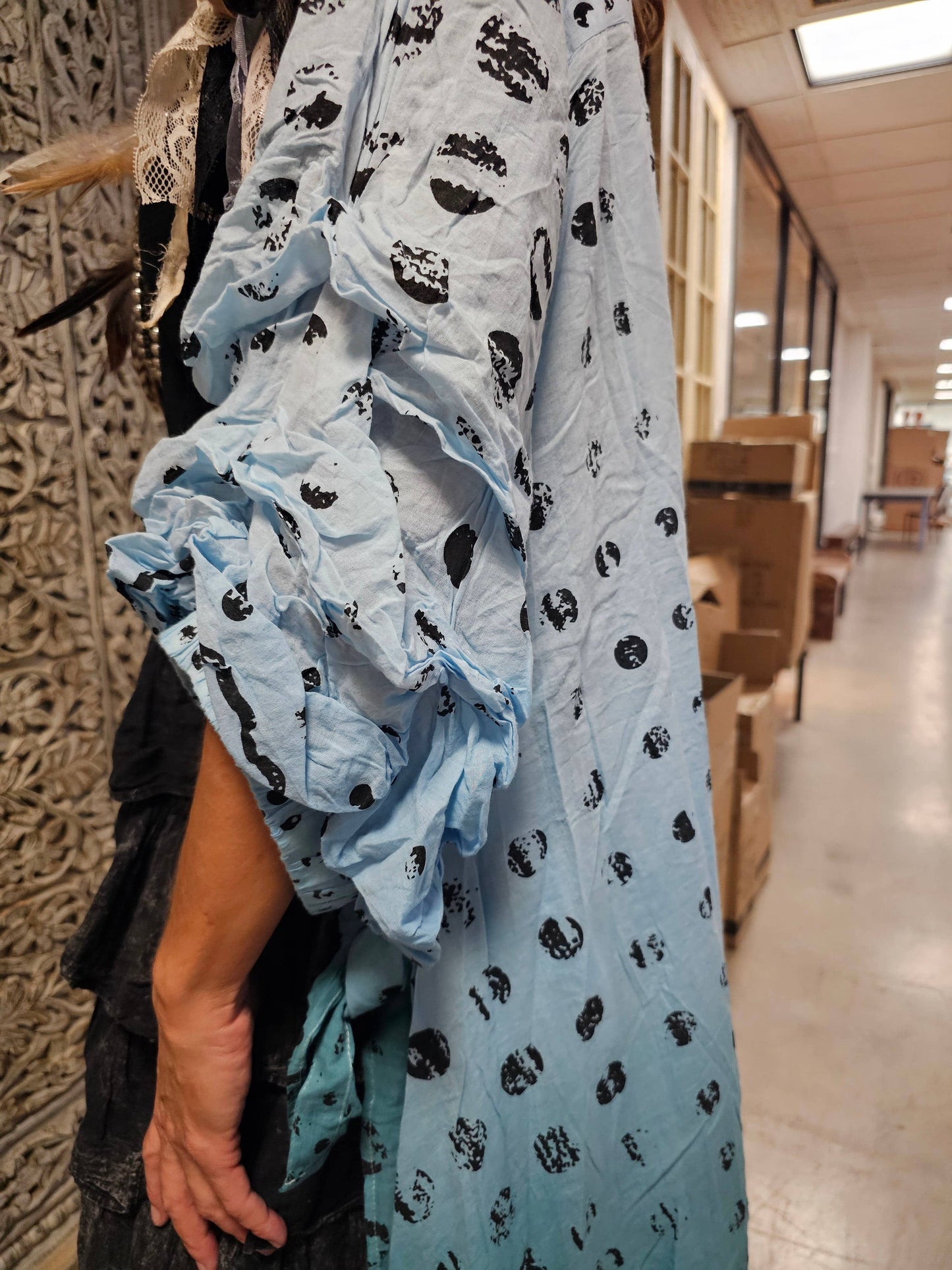 A Rare Bird’s Ombré Vintage Dot Duster