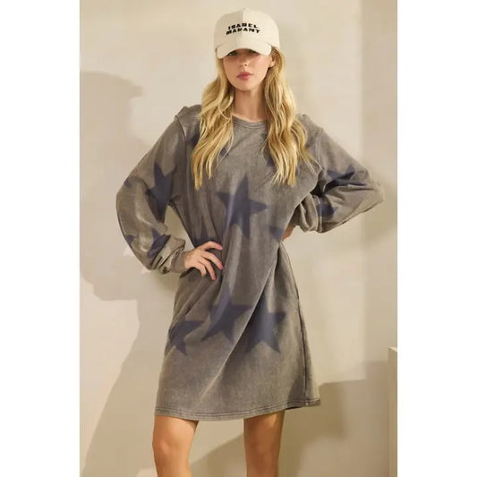 Mineral wash long sleeve star t shirt with pockets