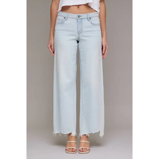 Hidden Jean super light 31” inseam wide leg