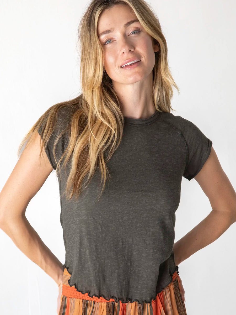 Natural life Lilly tee