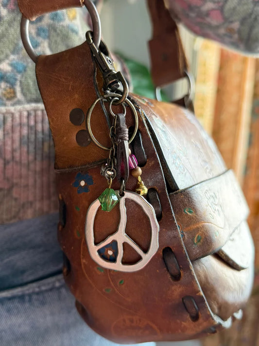 Natural life peace sign keychain