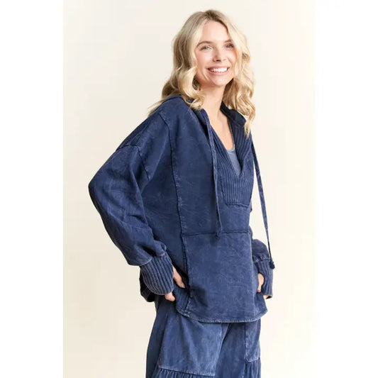 J.her mineral wash v-neck hoodie sweatshirt with thumb holes - navy