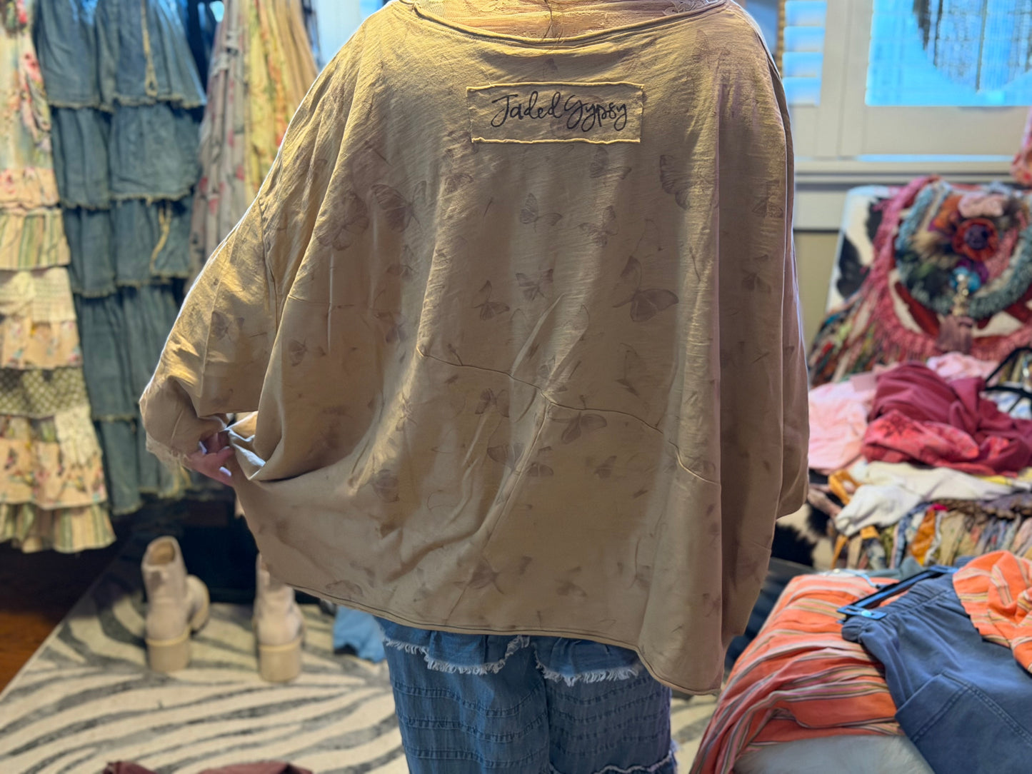 Jaded gypsy be free top