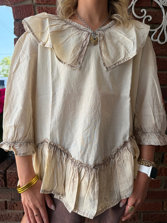 Paperlace ruffle embroidery top