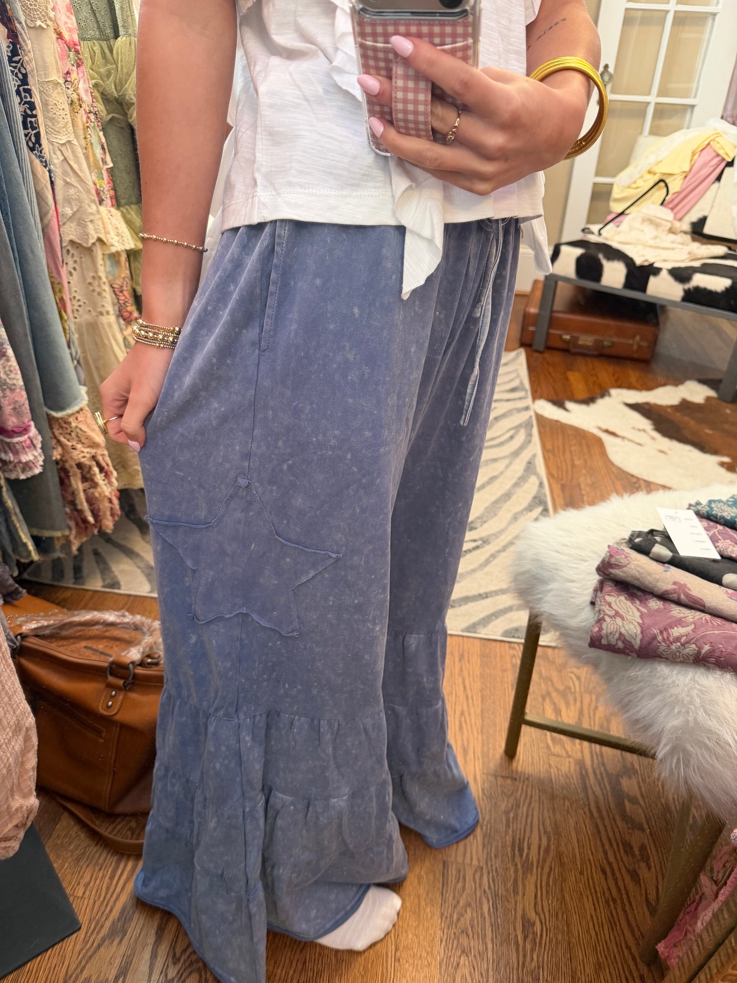 MITTOSHOP blue flowy pants with star