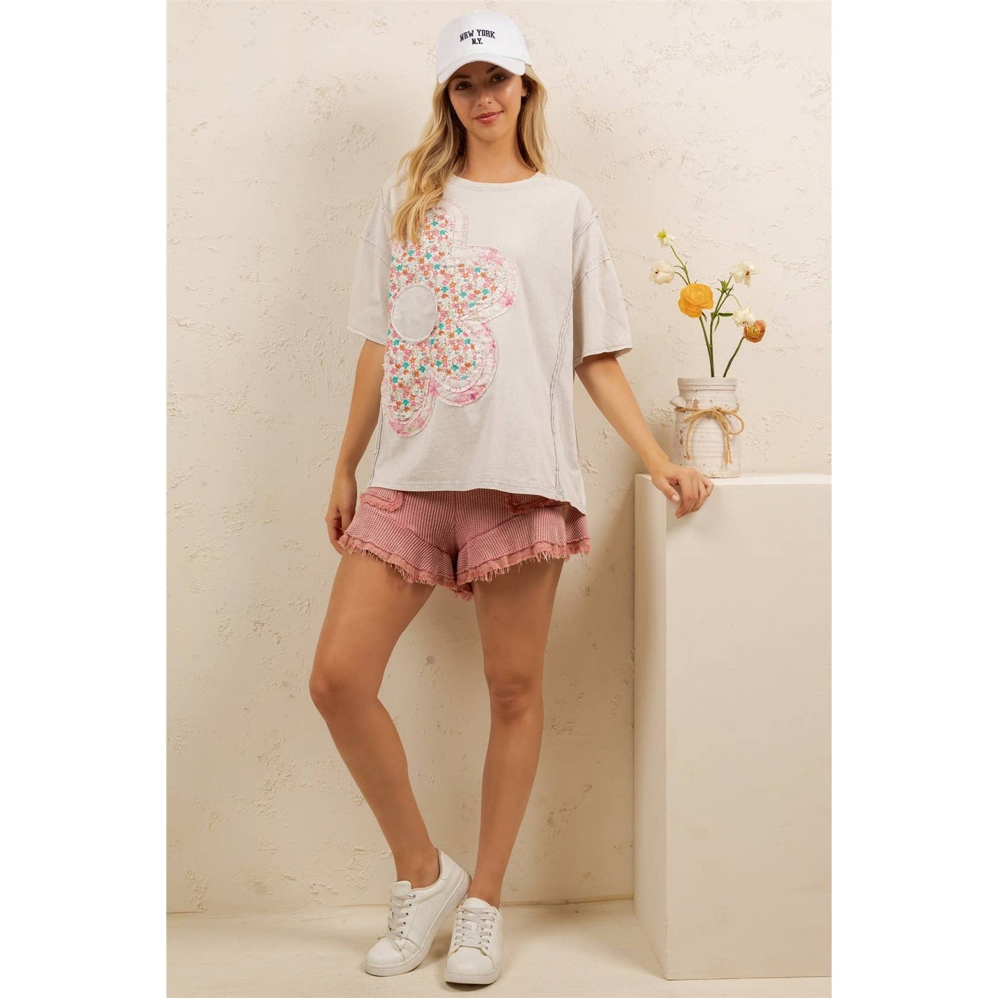 DAISY PATCH OVERSIZED TEE