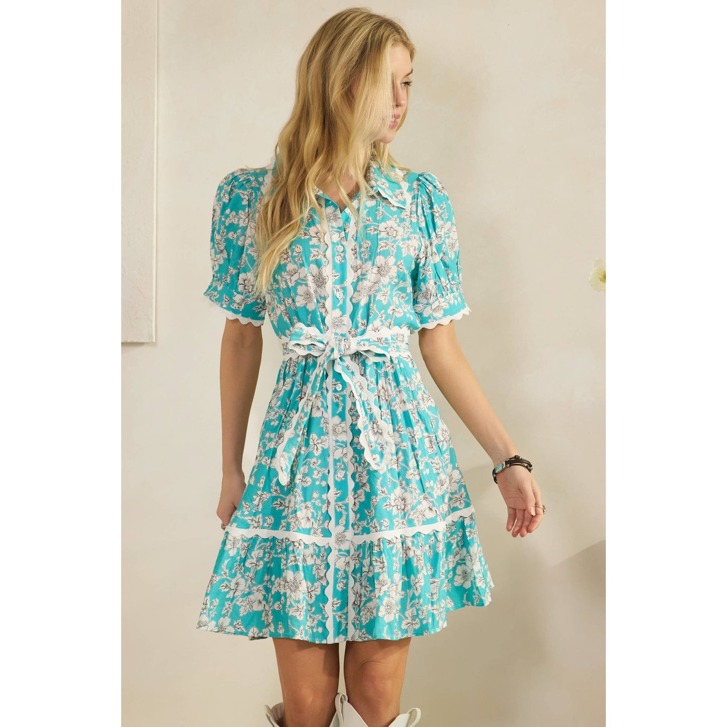 VINTAGE FLORAL SCALLOPED MINI DRESS (SD7675)