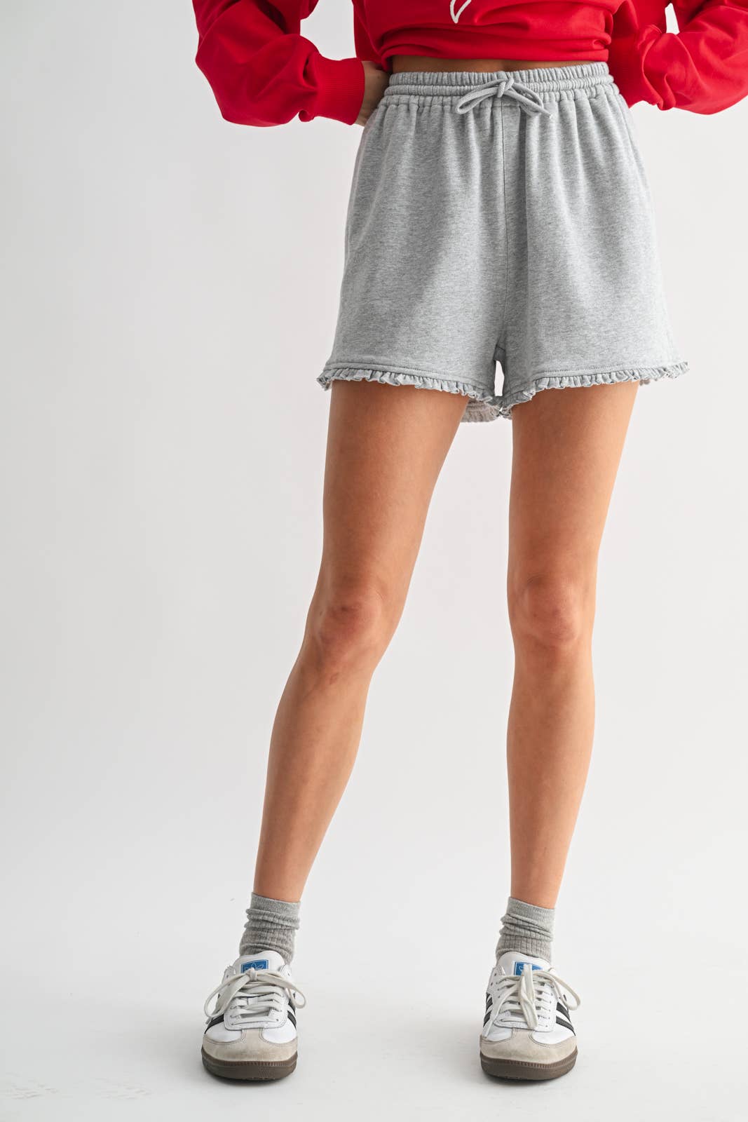 RUFFLE DETAIL KNIT SHORTS / WL25-11334