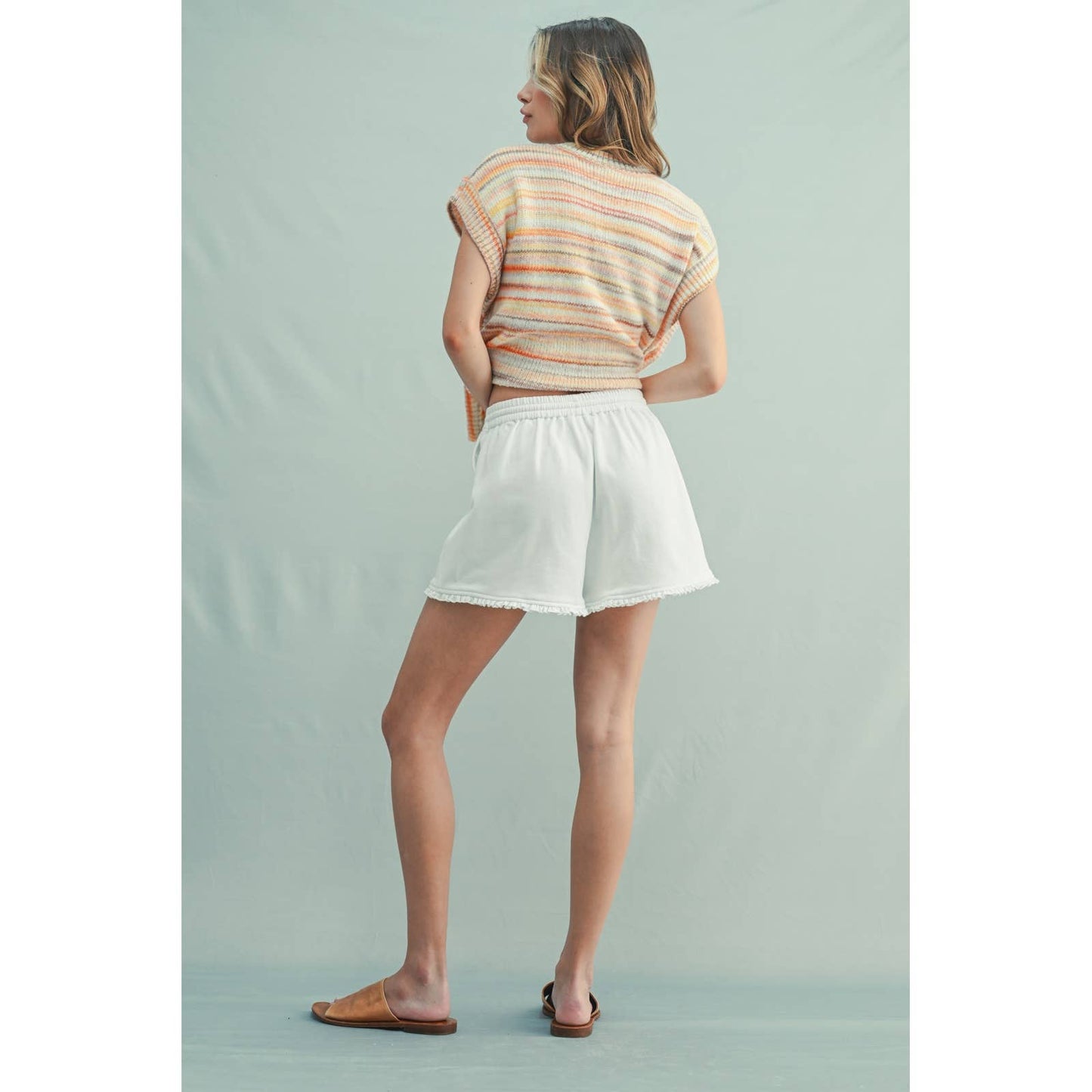 RUFFLE DETAIL KNIT SHORTS / WL25-11334