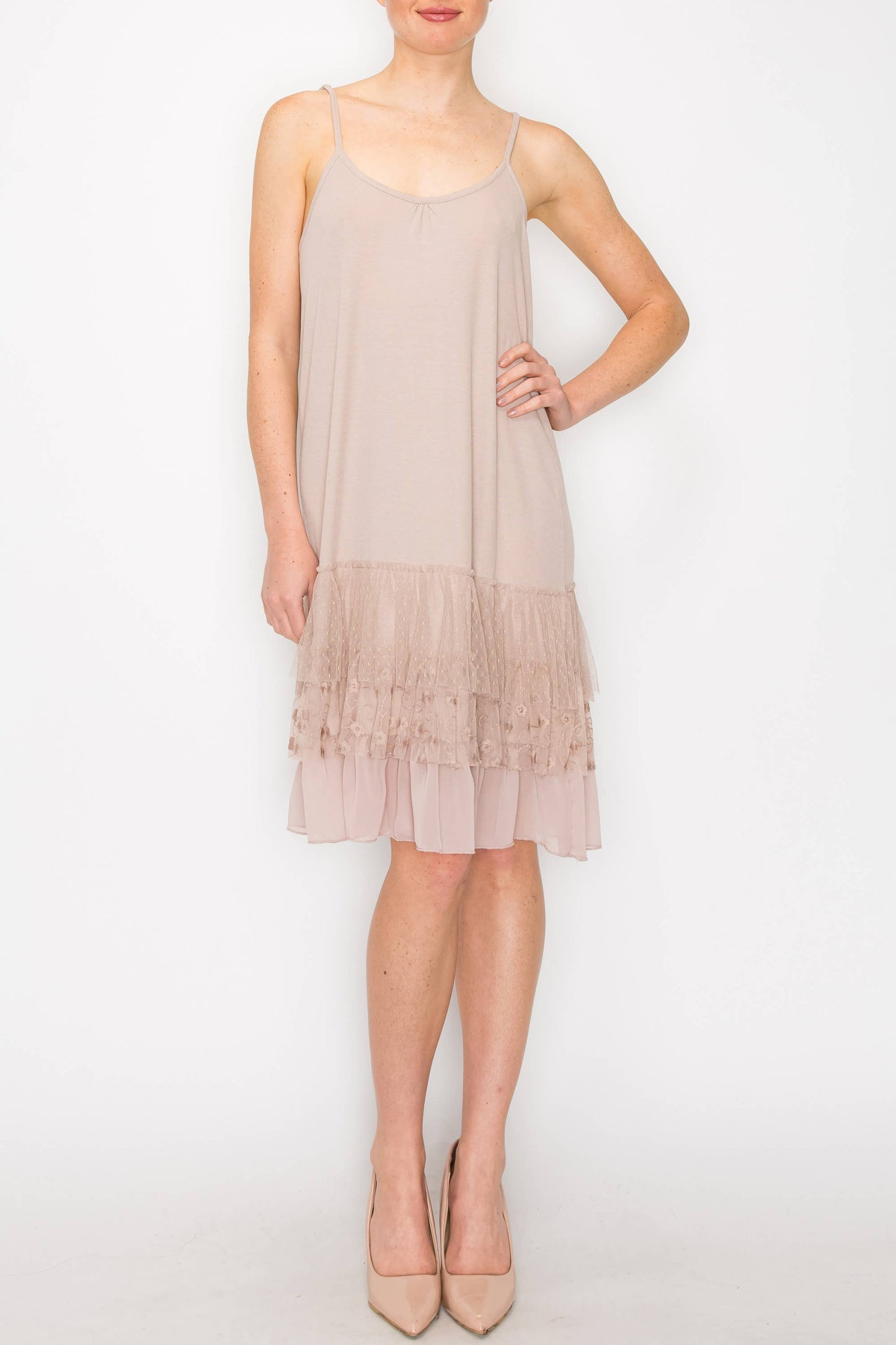 Layered Lace Hem Slip Dress / Extender-4672 TAUPE