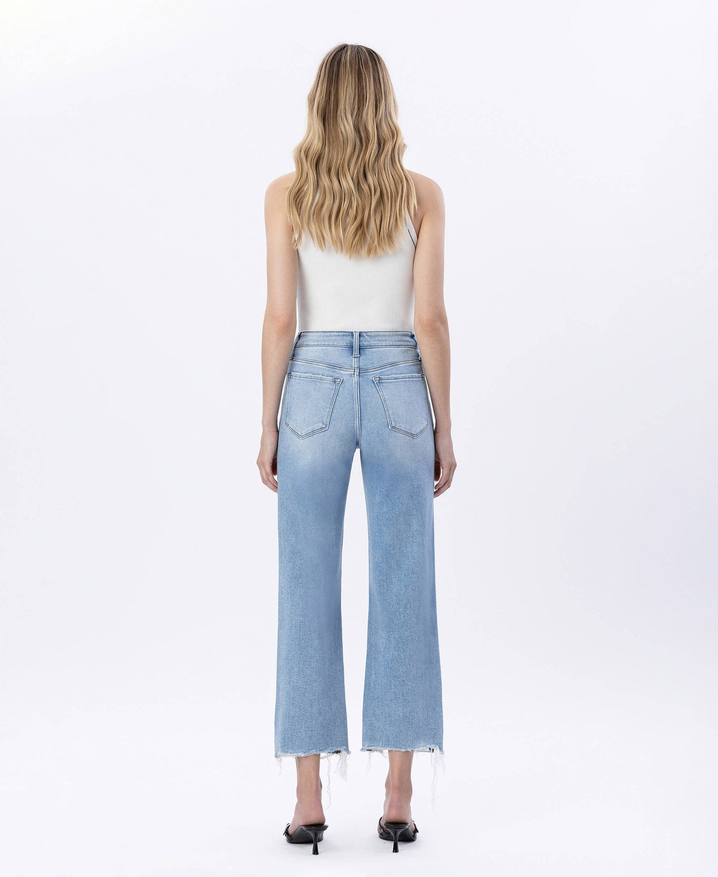 HIGH RISE DISTRESSED CROP SLIM WIDE JEANS F6037